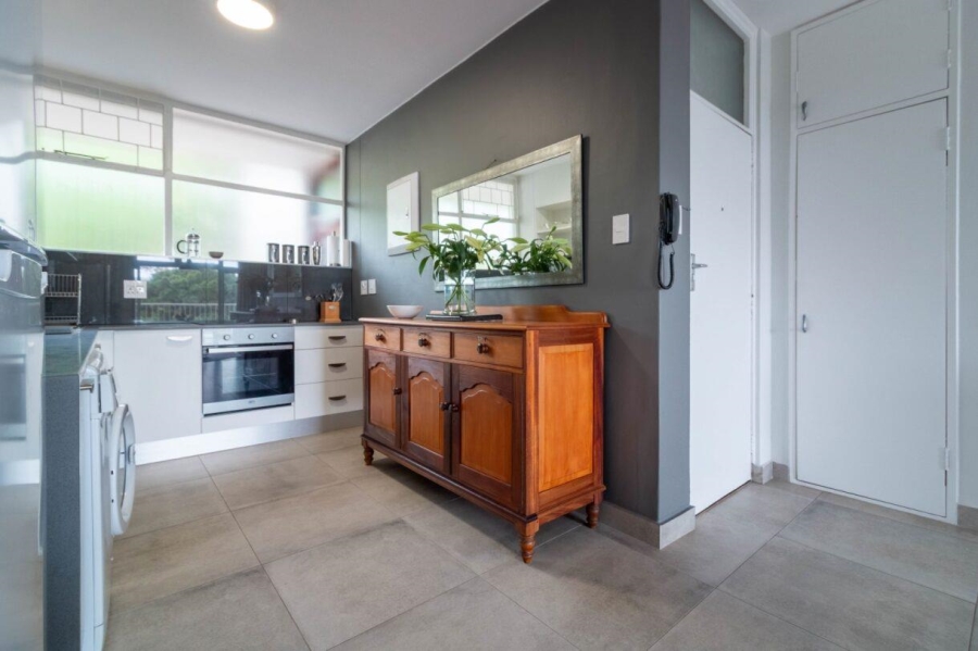 1 Bedroom Property for Sale in Green Point Western Cape